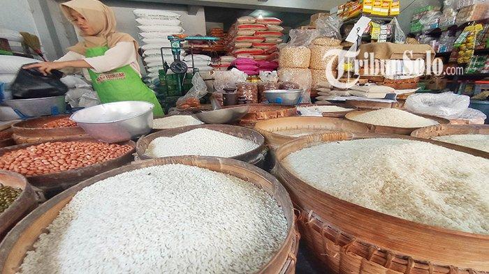 Update Harga Sembako Di Pasar Ir Soekarno Sukoharjo Harga Telur Beras