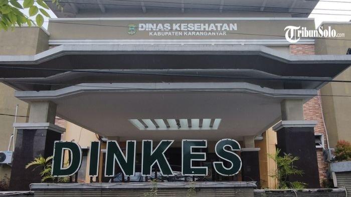 DUGAAN KORUPSI - Penampakan Kantor Dinas Kesehatan (Dinkes) Kabupaten Karanganyar, Senin (19/5/2025). Belasan orang telah dimintai keterangan terkait dugaan kasus dugaan tindak pidana korupsi pengadaan alat kesehatan Dinas Kesehatan (Dinkes) Kabupaten Karanganyar.