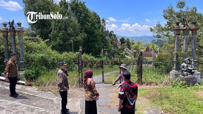 SMK KARANGTENGAH WONOGIRI - Pengecekan lokasi yang diproyeksikan sebagai lokasi SMK di Karangtengah, Wonogiri, Kamis (13/3/2025) lalu. Ada sejumlah titik yang diproyeksikan menjadi lokasi sekolah itu. Sejumlah pihak terkait sudah melakukan pengecekan lokasi.