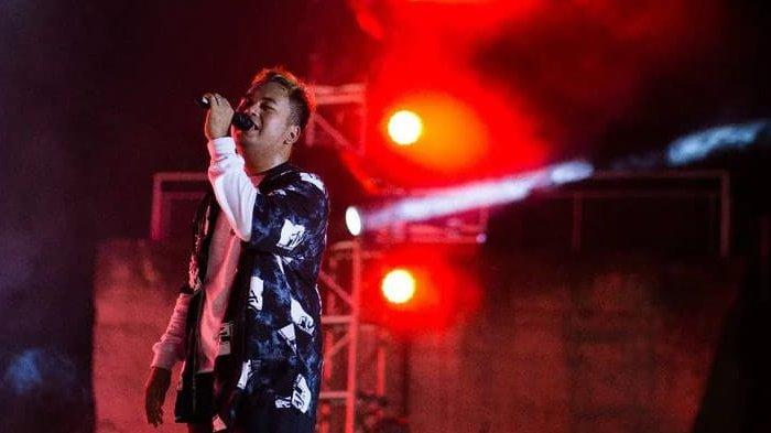 Chord dan Lirik Lagu Jegeg Nyakitin - Arya Puja Astawa, Suba Ngalahang Mekejang