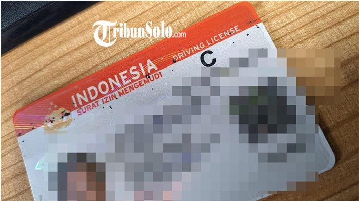 ILUSTRASI SIM C. Potret Surat Izin Mengemudi golongan C di Indonesia Sabtu (1/2/2025). Penjelasan terkait tes SIM di jalan raya di Solo. Tribun Solo / Naufal Hanif.