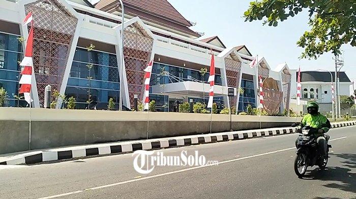 SRI KAYU - Potret sentra IKM Sri Kayu kota Solo, beberapa waktu lalu.
