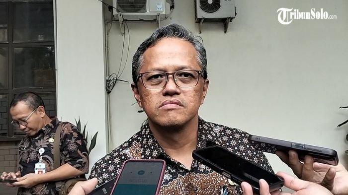 LAYANAN LEBARAN : Sekretaris Daerah Kota Solo Budi Murtono, ditemui beberapa waktu lalu. Berbagai lini pelayanan di Kota Solo tetap buka dengan pengaturan jadwal tertentu selama Lebaran 2025.
