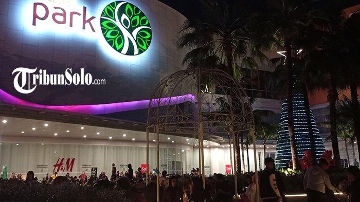 Suasana The Park Mall Solo Baru di Sukoharjo jelang pergantian tahun baru 2025