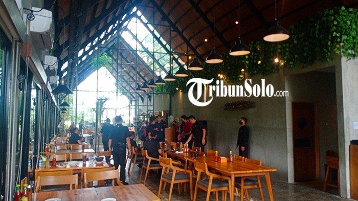 Suasana ruangan yang dipakai keluarga Presiden Joko Widodo (Jokowi) untuk makan siang bersama keluarga di Grandis Barn, Sabtu (19/11/2022).