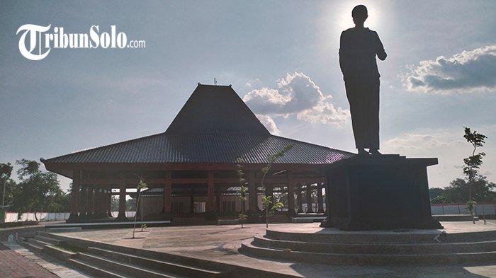Gedung Taman Budaya Sukoharjo Desa Gayam, Kecamatan Sukoharjo, Kabupaten Sukoharjo