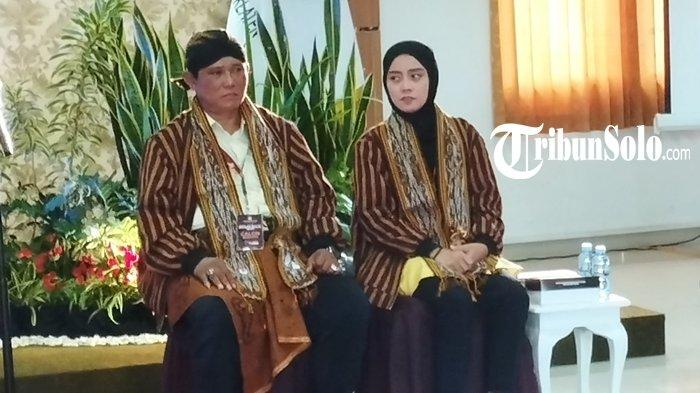 Yoga Hardaya - Sova Marwati mendaftarkan diri maju dalam Pilkada Klaten 2024