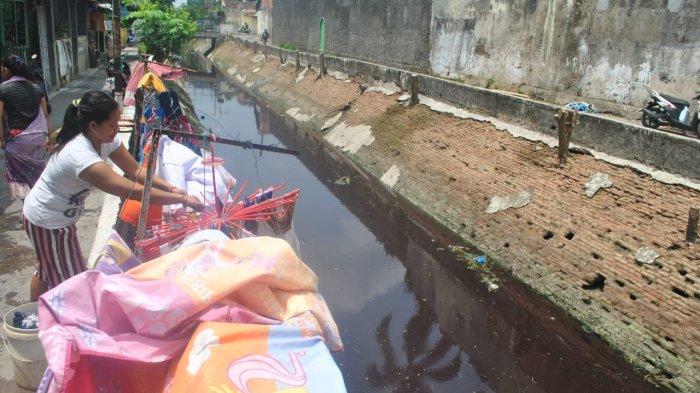 Air Rumah Tiba-Tiba Berwarna Kuning? Ini Penyebabnya!
