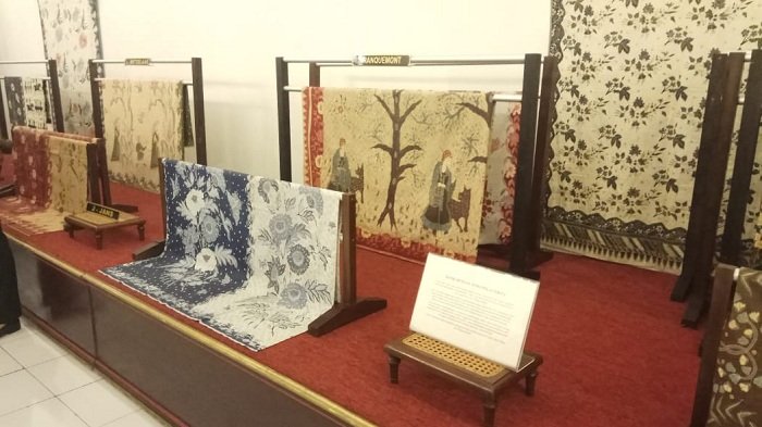 Koleksi batik Belanda di Museum Danar Hadi Solo. Foto diambil Jumat (26/10/2018).