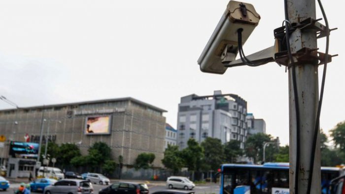 Beredar Pesan Berantai Ada CCTV ETLE di Sejumlah Traffic Light ...