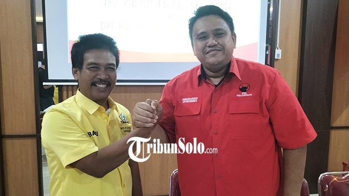 Ketua DPD II Partai Golkar Sragen, Pujono Elli Bayu Efendi (kiri) dan Ketua DPC PDIP Sragen, Untung Wibowo Sukowati setelah menggelar pertemuan di Kantor DPC PDIP Sragen, Kamis (13/6/2024).