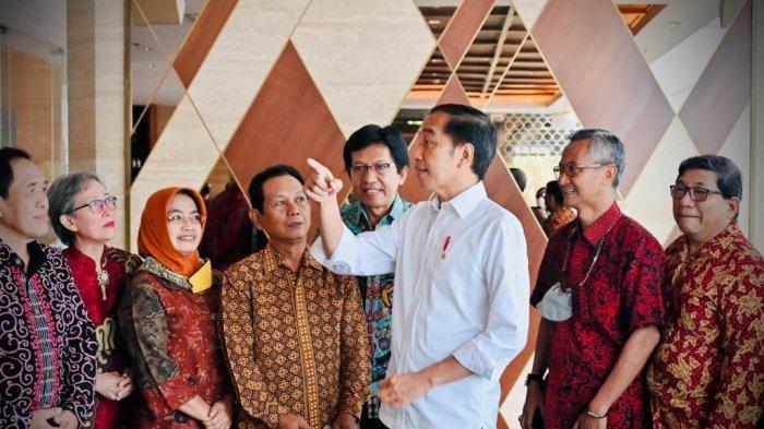 Misteri Kacamata Jokowi Terungkap, Pengakuan yang Membuat Teman Kuliah Terkejut