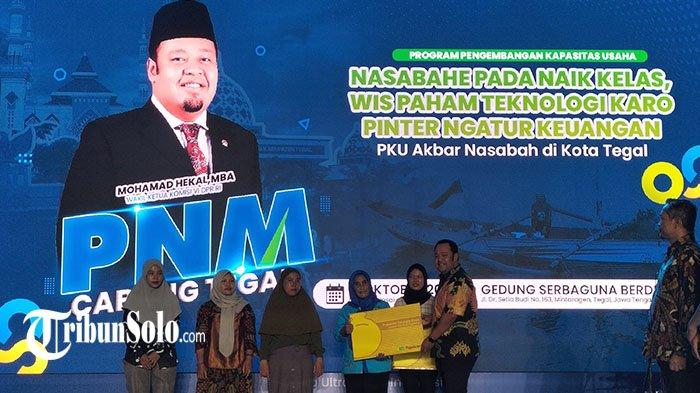 Suasana Program PKU Akbar Kota Tegal PNM di Gedung Serbaguna Berdedikasi, Kota Tegal, Selasa (17/10/2023).