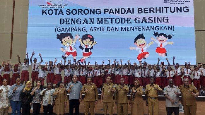 Pembukaan Kota Sorong Pandai Berhitung Dengan Metode Gasing (Gampang, Asyik dan Menyenangkan).