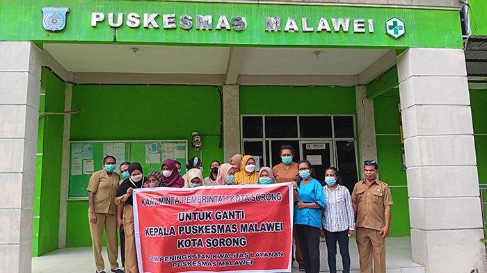 Tenaga Kesehatan di Puskesmas Malawei gelar unjuk rasa desak Kepala Puskesmas diganti.