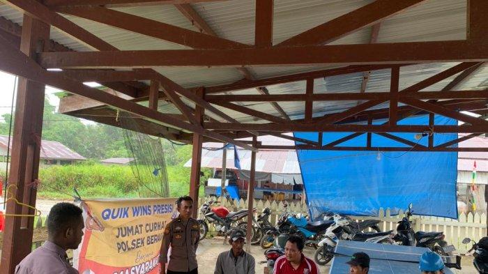 Warga Kampung Wonosari curhat kepada Polsek Beraur