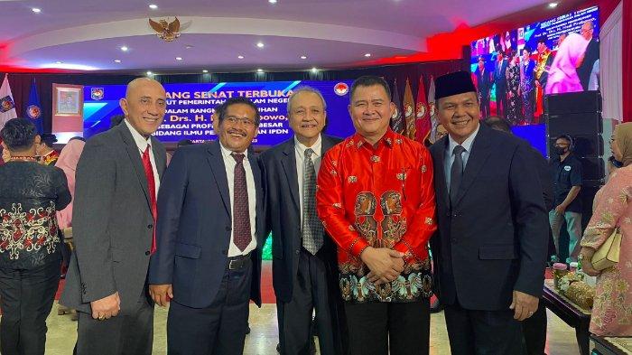 Penjabat (Pj) Bupati Maybrat Bernhard E Rondonuwu menghadiri pengukuhan Prof Dr Drs H Hadi Prabowo MM sebagai Guru Besar Bidang Ilmu Pemerintahan IPDN