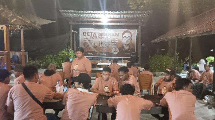 Relawan Beta Gibran Papua Barat Daya adakan deklarasi di Teras Kayu Cafe Sabtu (30/9/2023).
