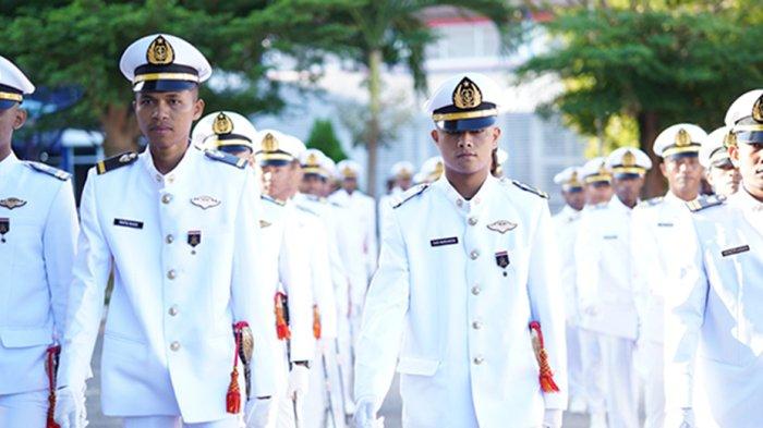 Ratusan Taruna Politeknik Pelayaran Sorong Resmi Menyandang Gelar