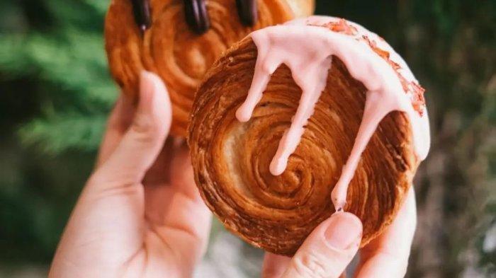 Cromboloni, kreasi pastry perpaduan croissant dan bomboloni