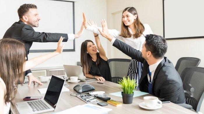 12 Ramalan Zodiak Besok Kamis 5 Februari 2026: Pisces Impulsif, Capricorn Perubahan Besar