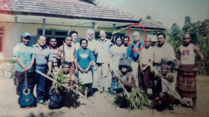 KUNJUNGI SORONG - Kardinal Robert Francis Prevost, OSA terpilih sebagai Paus XIV. Sosok pemimpin tertinggi Gereja Katolik pernah mengunjungi Indonesia sebagai Jenderal Ordo Santo Agustinus (OSA), termasuk di Kota Sorong, Papua Barat Daya pada 2003 silam.