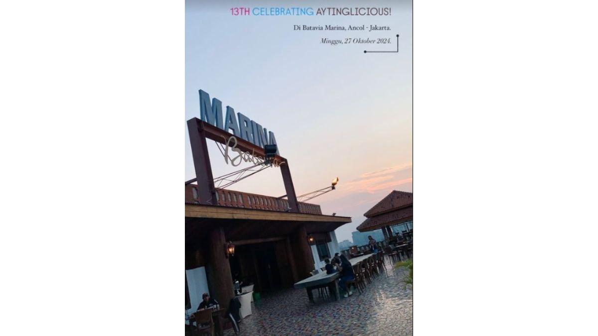 5 cuplikan Ayu Ting Ting bersama Aytinglicious rayakan Anniversary ke-13, eRayakan di resto klasik