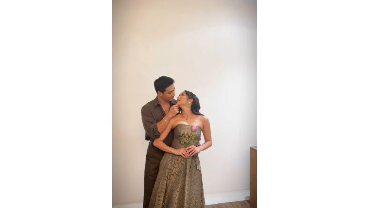 Gisella Anastasia pemotretan dengan aktor Yoshi Sudarso, Tak malu pose mesra