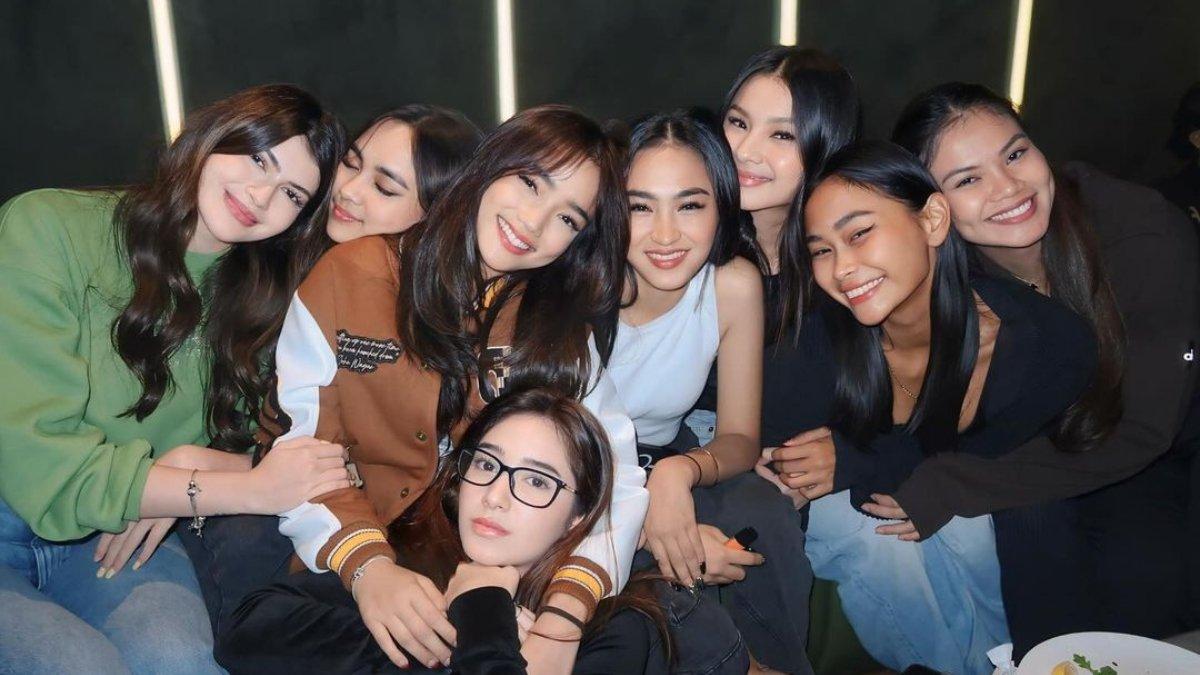 7 foto Fuji Utami kini rayakan ulang tahun tanpa bersedih, Peluk hangat dari kawan selebriti