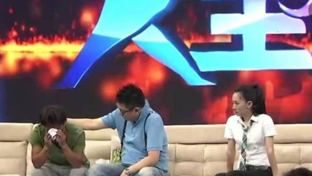 A Huc syok tes DNA menyebutkan dirinya dan sang anak tak sedarah