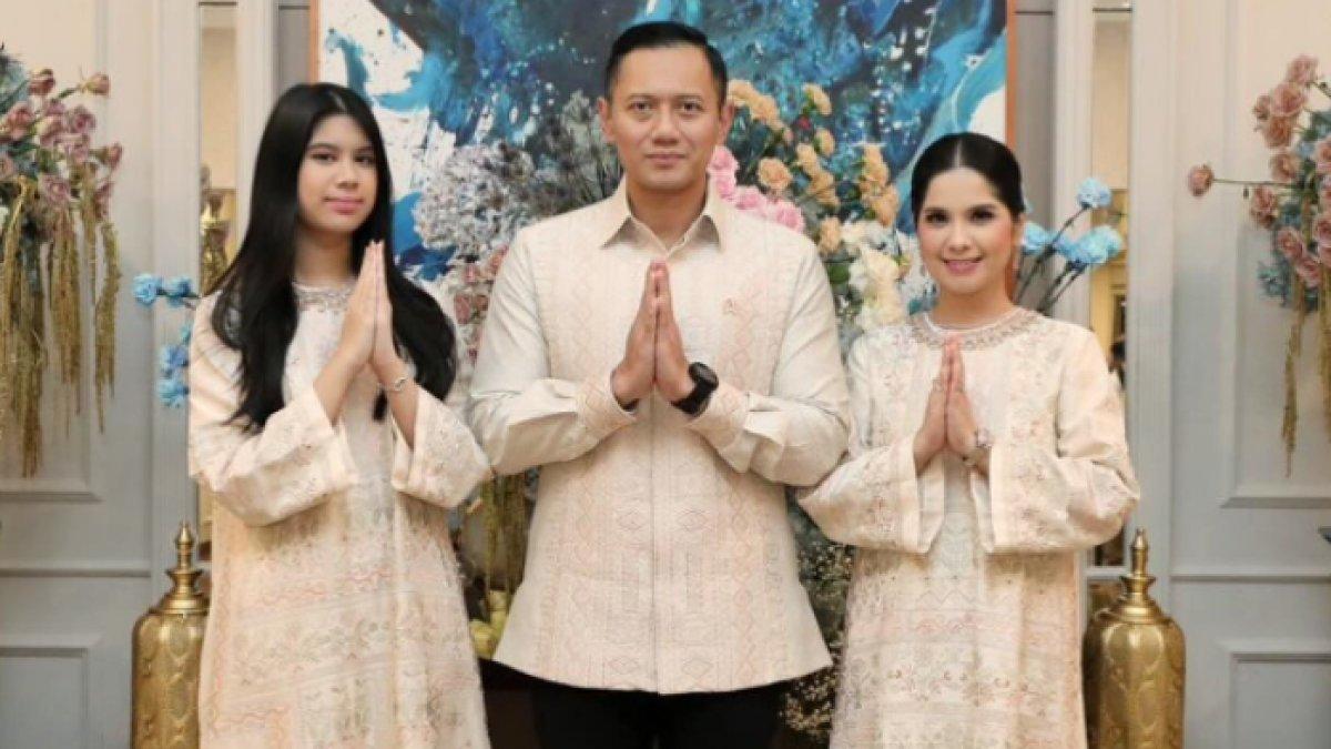 Almira Yudhoyono anak semata wayang Agus Yudhoyono dan Annisa Pohan