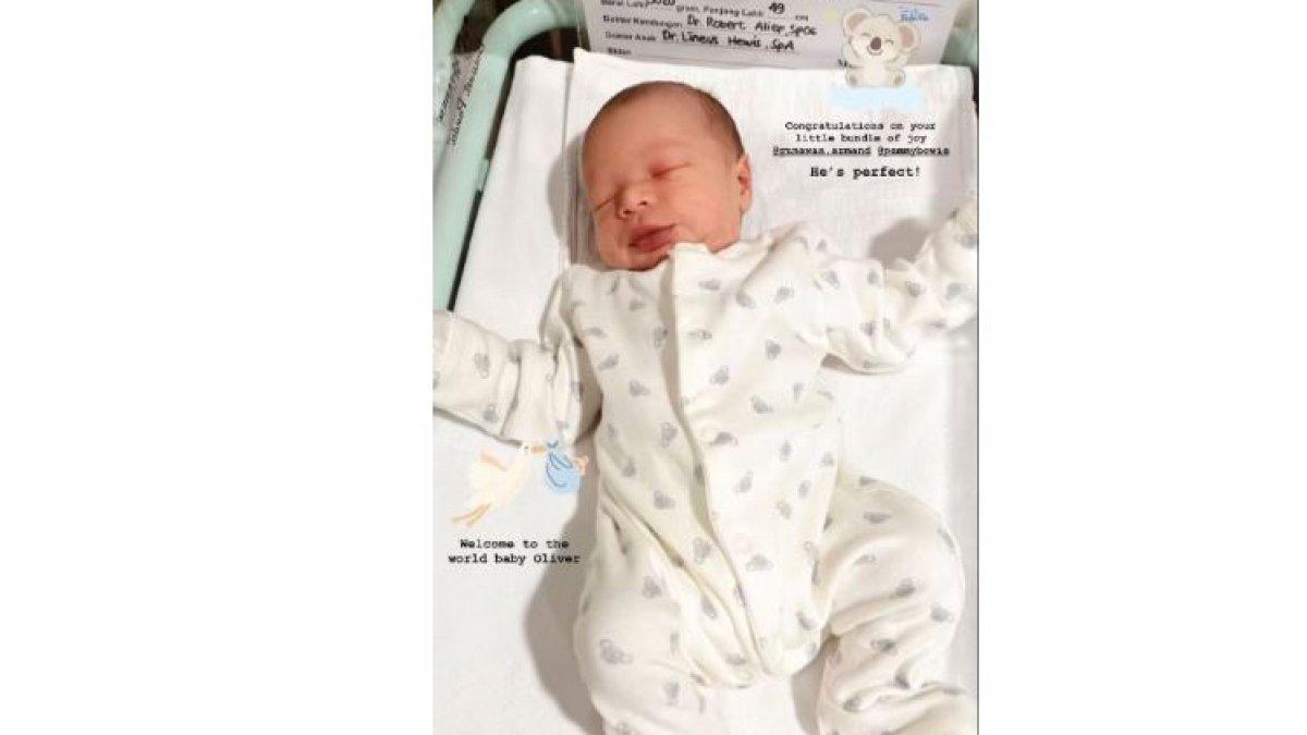 Anak Pamela Bowie.