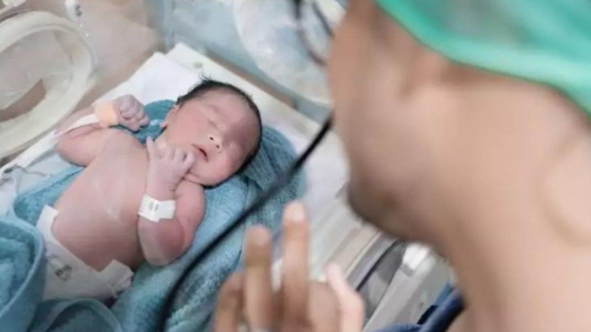 Arti nama anak ketiga Shandy Purnamasari dan Gilang Widya