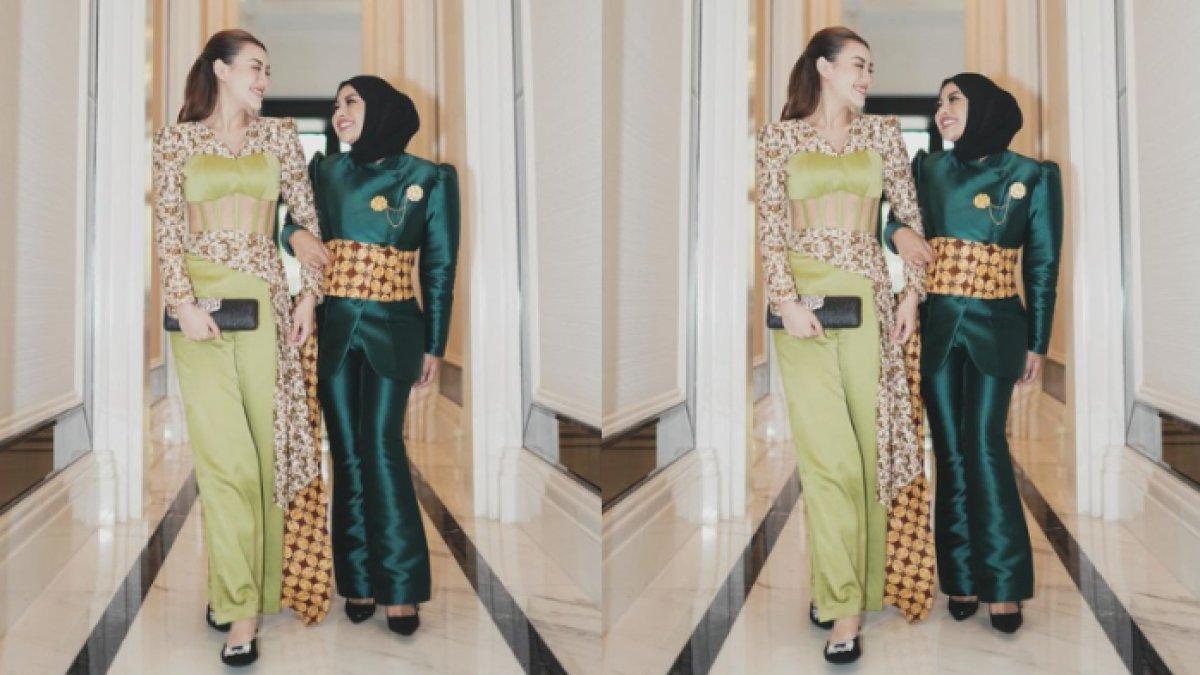 Aurel Hermansyah foto bersama Aaliyah Massaid