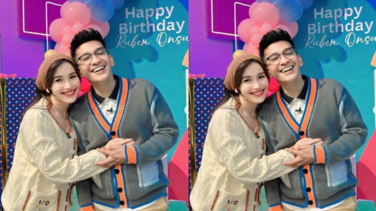 Ayu Ting Ting beri perlakuan manis untuk Ruben Onsu