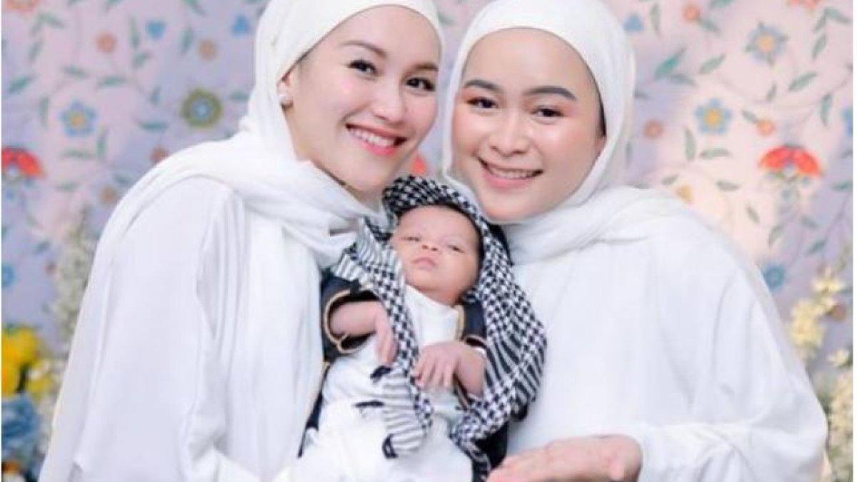 Ayu Ting Ting terus mengirimkan doa untuk keponakannya tersebut.