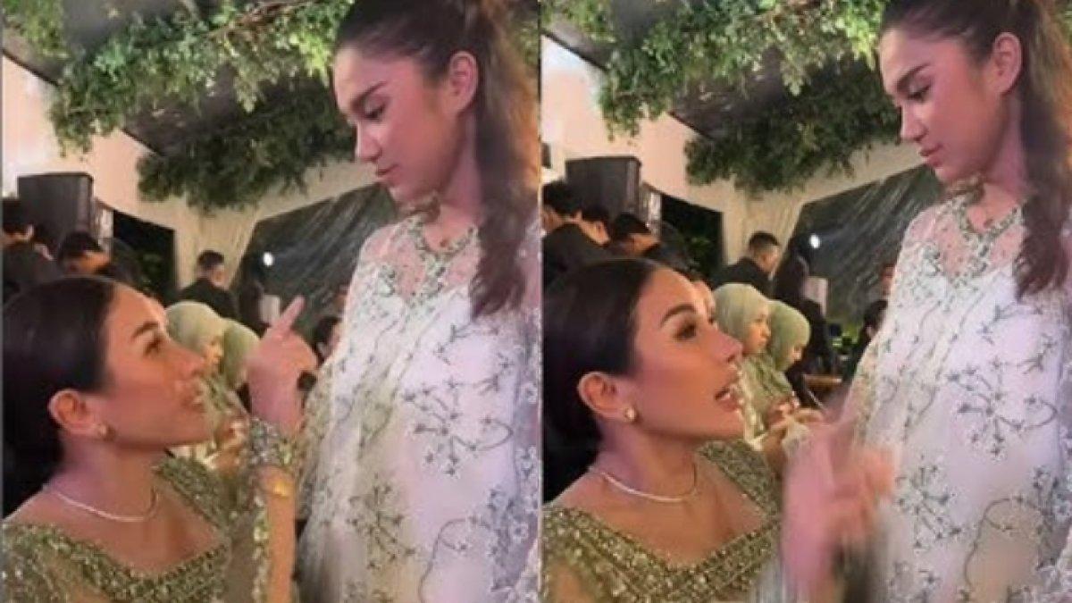 Azizah Salsha tampak akrab dengan Nikita Mirzani