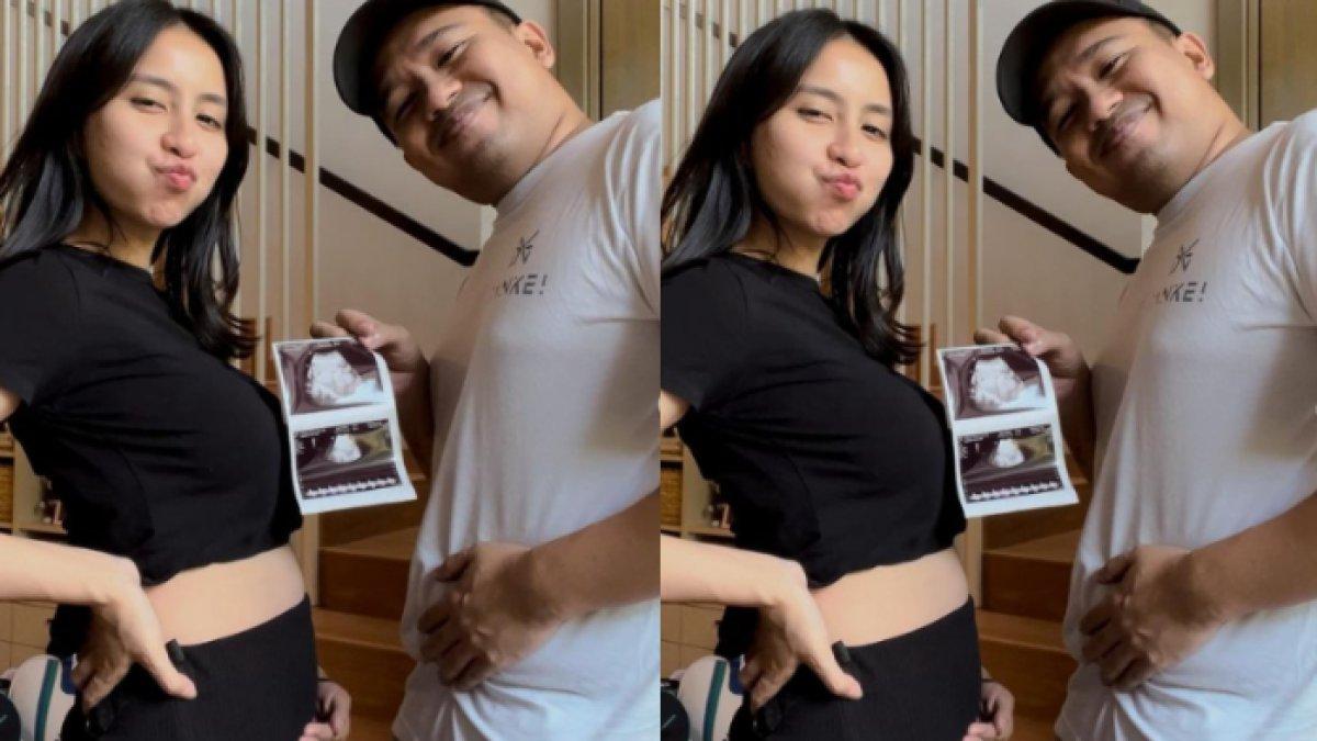 Baby bump Clay sudah terlihat