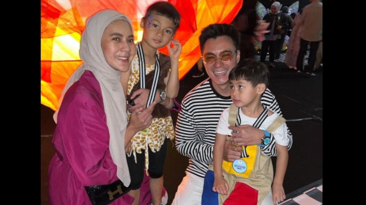KEKOMPAKAN BAIM PAULA -  Potret Baim Wong dan Paula Verhoeven kompak hadiri kelulusan anak mereka, Kiano dan Kenzo.