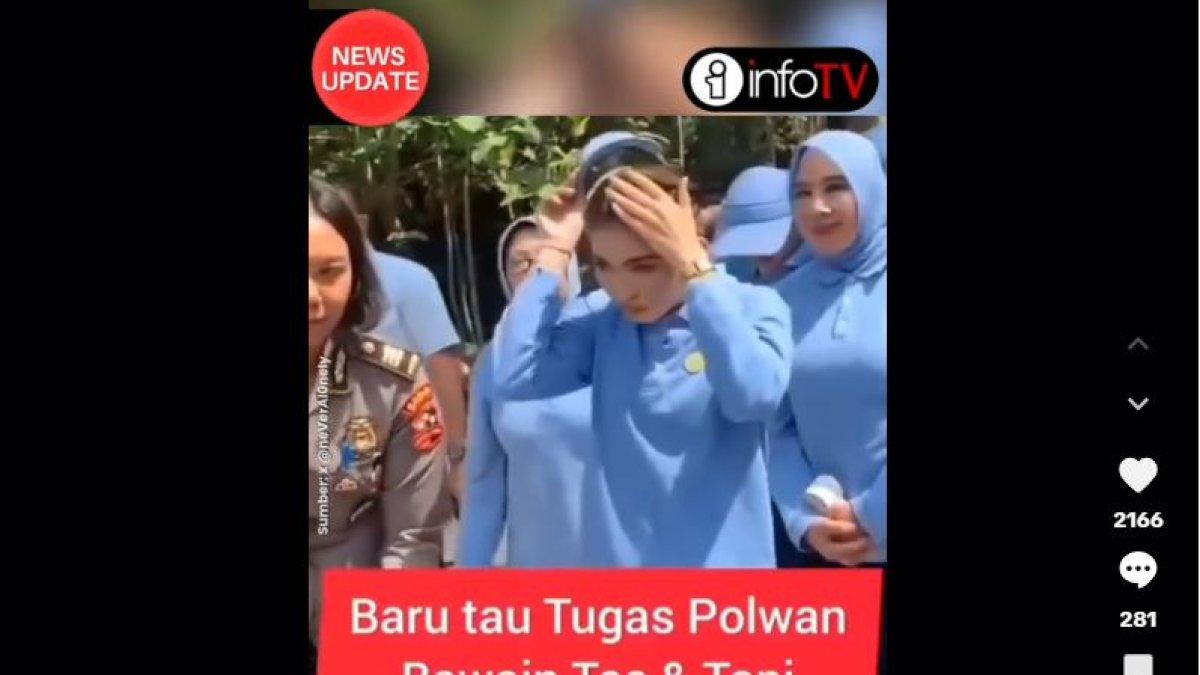 SELVI ANANDA MINTA POLWAN BAWAKAN TAS - Banyak yang mempertanyakan apakah tugas polwan memang mencakup membawakan barang pribadi tokoh publik.