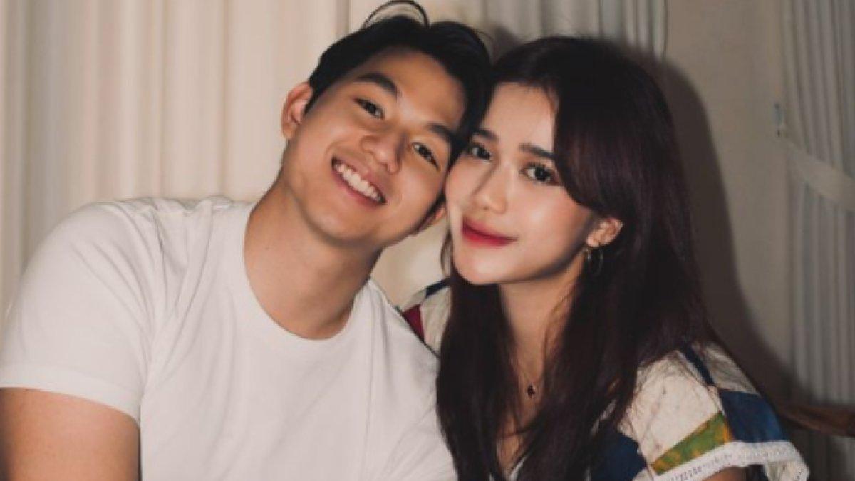 Brisia Jodie merayakan Natal tahun ini di luar negeri bersama kekasihnya, Jonathan Alden