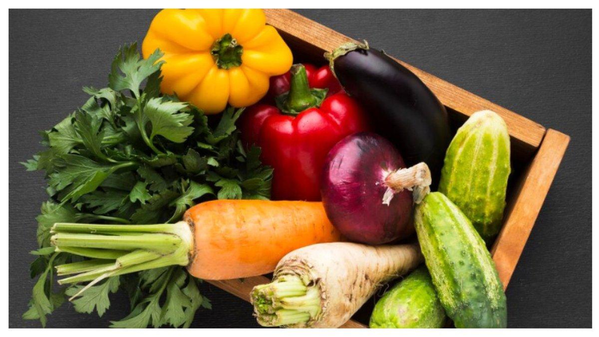 BUAH DAN SAYURAN LOKAL - Belanja di pasar petani lokal! Dapatkan buah & sayur segar tanpa bahan kimia, lebih sehat, bernutrisi, dan alami dibanding produk supermarket.