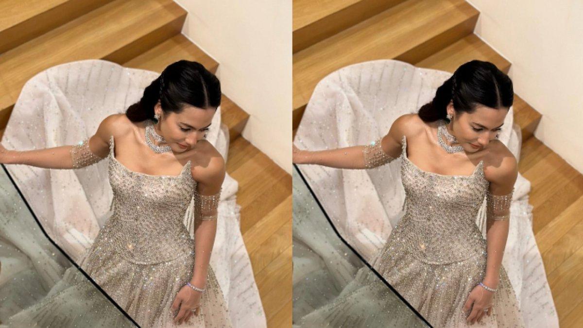 Cantiknya Pevita Pearce kenakan gaun bertabur swarovski