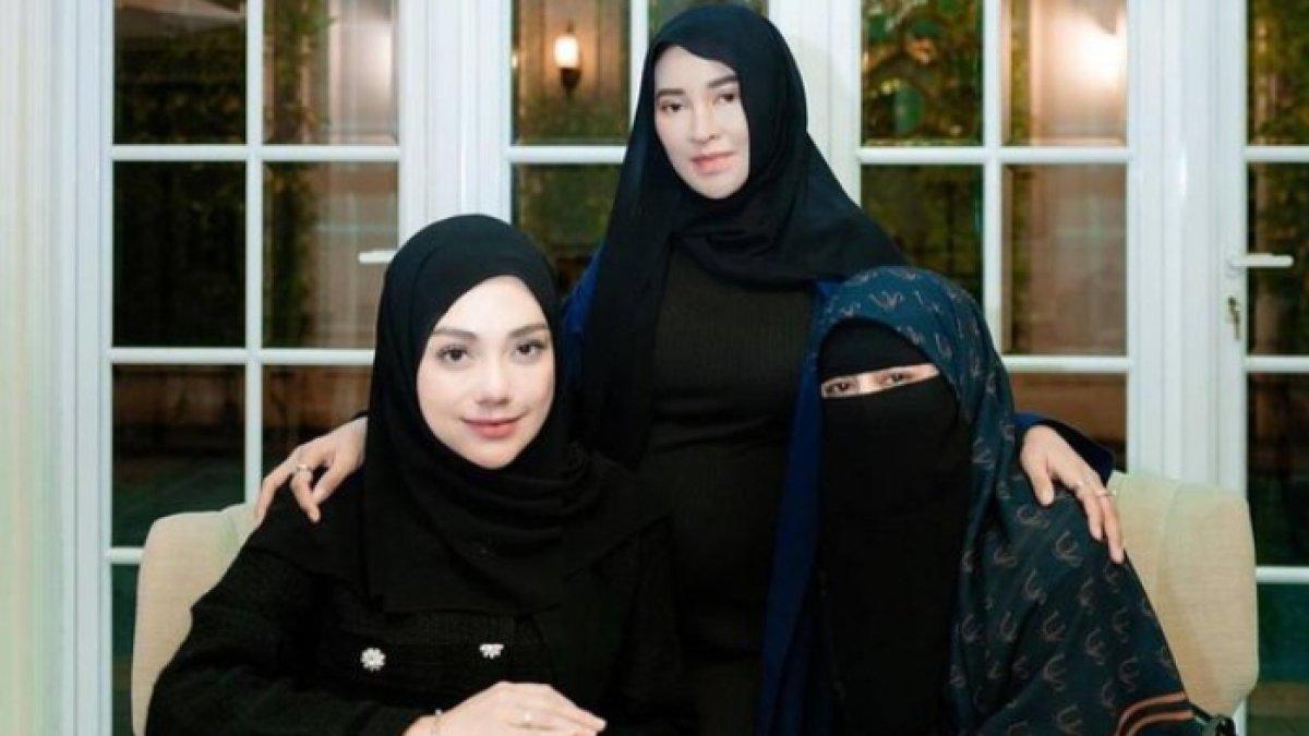 Celine Evangelista pamer foto kenakan hijab