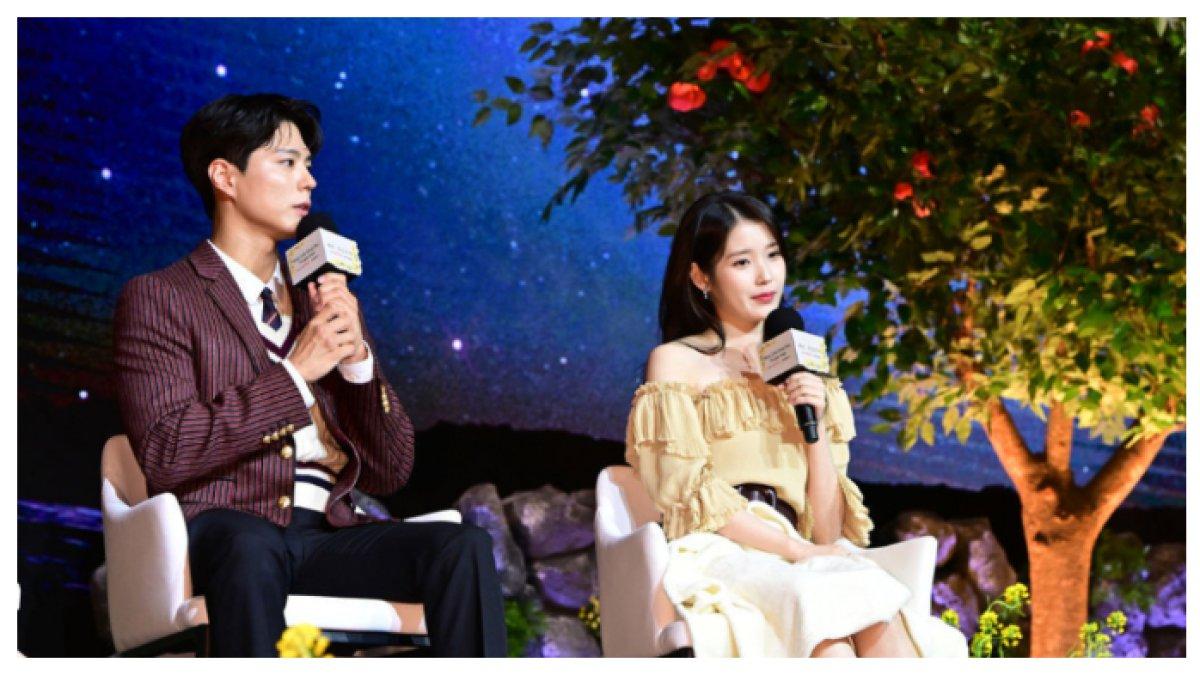 MEMPERLIHATKAN CHESMITRY ANTARA UI DAN PARK BO GUM - 