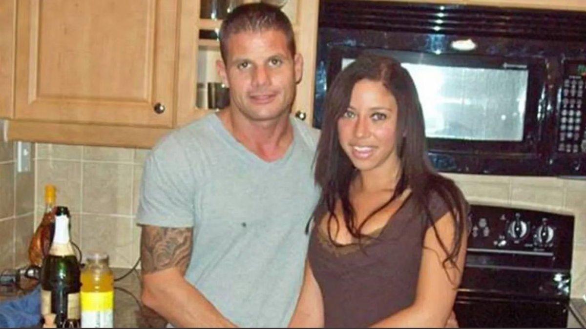 Dalia Dippolito bersama suaminya, Michael.