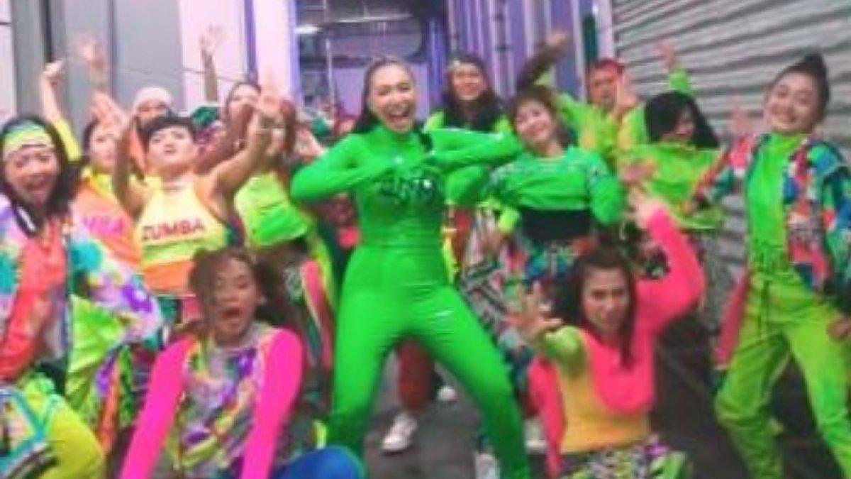 Denada semangat untuk mendalami dunia zumba berkat anaknya