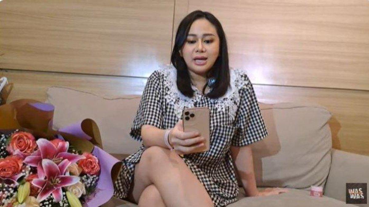 Denise Chariesta jualan daster