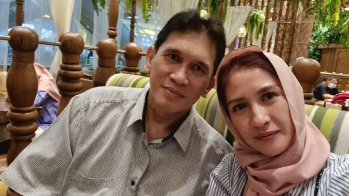 Dian Rahmaniar jadi Manajer Republik Cinta Management