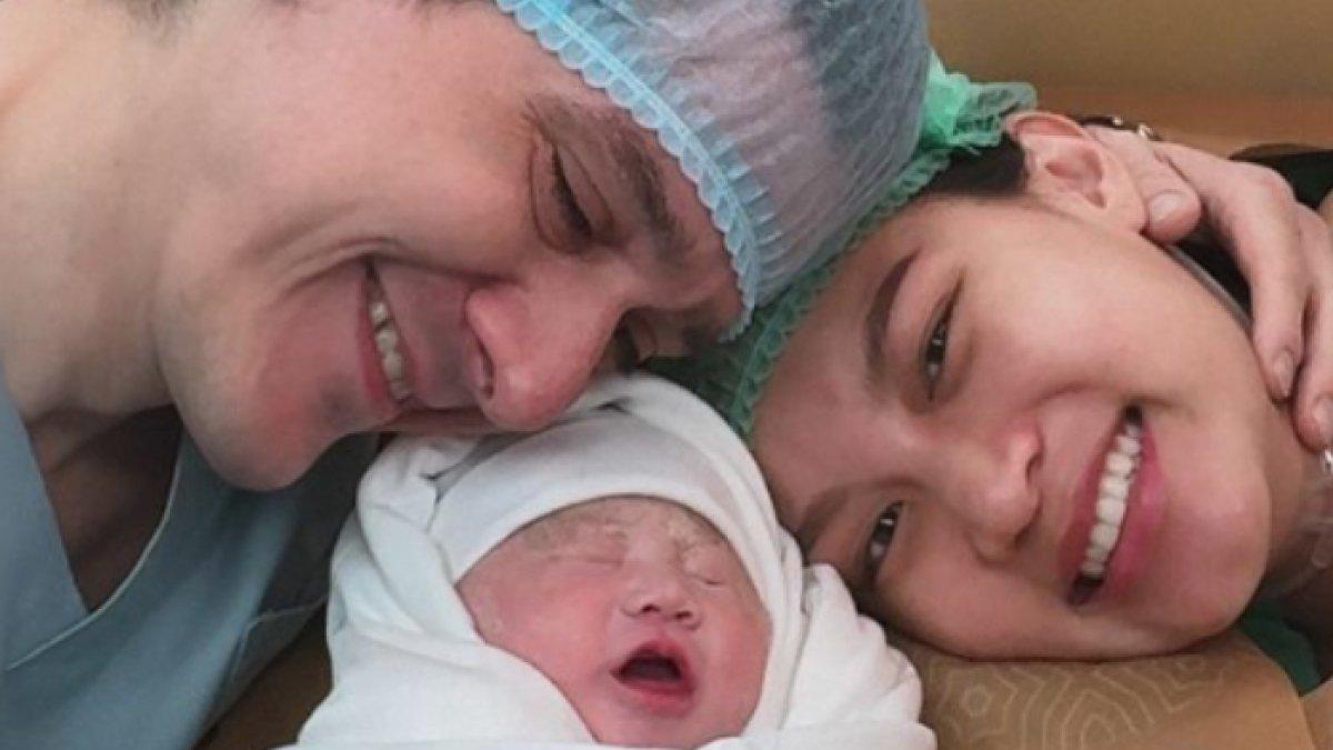 Didampingi suami, Patricia Gouw melahirkan anak pertamanya